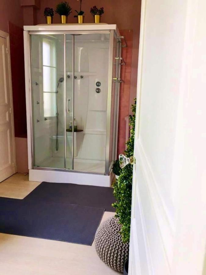 Bienvenue Chez L'Habitant 프로뱅 외부 사진